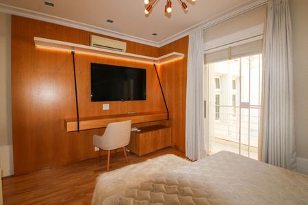 Casa à venda com 830m², 6 quartos e 5 vagas Casa à venda com 830m², 6 quartos e 5 vagasSuíte 2