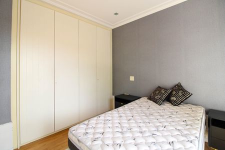 Casa à venda com 830m², 6 quartos e 5 vagas Casa à venda com 830m², 6 quartos e 5 vagasSuíte 1