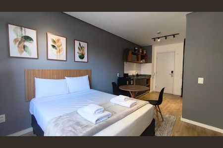 Studio à venda com 32m², 1 quarto e sem vaga Studio à venda com 32m², 1 quarto e sem vagaQuarto