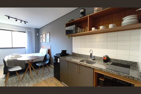 Studio à venda com 32m², 1 quarto e sem vaga Studio à venda com 32m², 1 quarto e sem vagaCozinha
