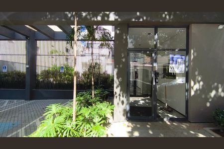 Studio à venda com 32m², 1 quarto e sem vagaFachada + Plaquinha