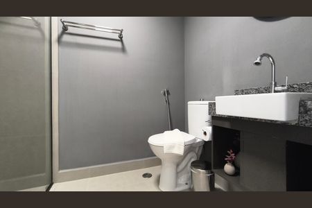 Studio à venda com 32m², 1 quarto e sem vaga Studio à venda com 32m², 1 quarto e sem vagaBanheiro
