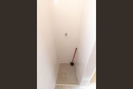 Apartamento à venda com 101m², 3 quartos e 1 vagaBANHEIRO DA ÁREA DE SERVIÇO