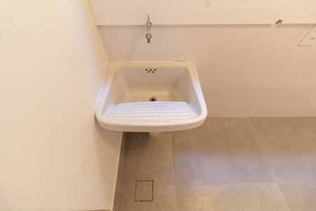 Apartamento à venda com 101m², 3 quartos e 1 vaga Apartamento à venda com 101m², 3 quartos e 1 vagaÁREA DE SERVIÇO