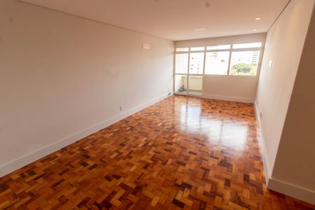 SALA de apartamento à venda com 3 quartos, 101m² em Centro, Campinas