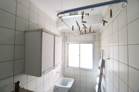 Apartamento para alugar com 55m², 2 quartos e 1 vagaÁrea de Serviço