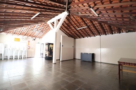 Apartamento para alugar com 55m², 2 quartos e 1 vagaÁrea comum - Salão de festas