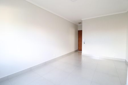 Apartamento para alugar com 55m², 2 quartos e 1 vagaSala