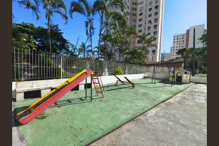 Apartamento para alugar com 49m², 2 quartos e sem vaga