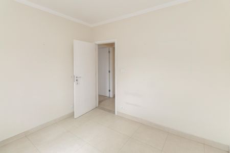 Quarto 2 de casa para alugar com 3 quartos, 200m² em Jardim Brasil, São Paulo