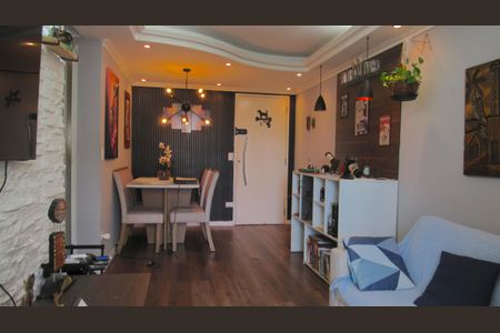 Apartamento à venda com 57m², 2 quartos e 1 vagaSala