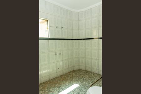 Casa para alugar com 245m², 3 quartos e 2 vagasBanheiro Suite 1