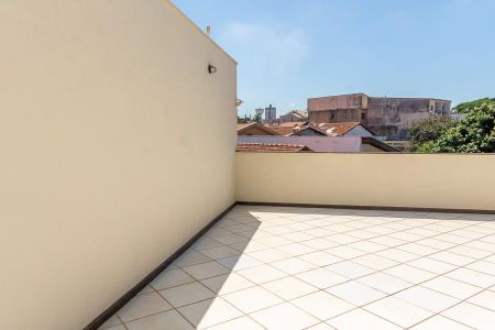 Casa para alugar com 245m², 3 quartos e 2 vagasQuintal