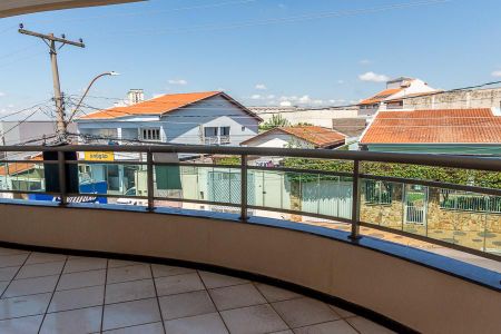 Casa para alugar com 245m², 3 quartos e 2 vagasVaranda Compartilhada e vista   Suite 1