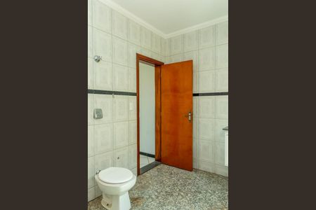 Casa para alugar com 245m², 3 quartos e 2 vagasBanheiro Suite 1