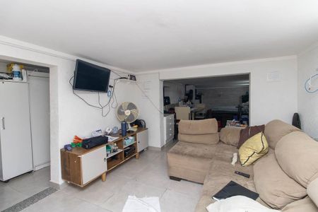 Casa à venda com 285m², 3 quartos e 6 vagas Casa à venda com 285m², 3 quartos e 6 vagasSalão de Festas