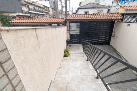 Casa à venda com 285m², 3 quartos e 6 vagas Casa à venda com 285m², 3 quartos e 6 vagasEntrada