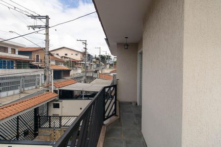 Casa à venda com 285m², 3 quartos e 6 vagas Casa à venda com 285m², 3 quartos e 6 vagasVaranda