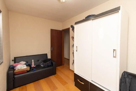 Casa à venda com 285m², 3 quartos e 6 vagas Casa à venda com 285m², 3 quartos e 6 vagasQuarto 1