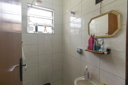 Casa à venda com 285m², 3 quartos e 6 vagas Casa à venda com 285m², 3 quartos e 6 vagasBanheiro de serviço
