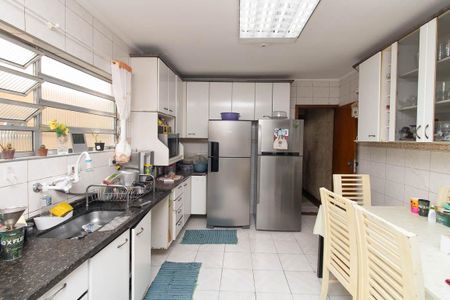 Casa à venda com 285m², 3 quartos e 6 vagas Casa à venda com 285m², 3 quartos e 6 vagasCozinha