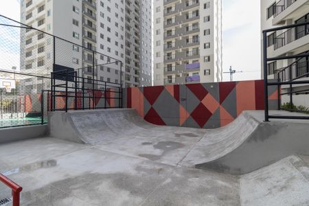 Apartamento para alugar com 42m², 2 quartos e sem vaga Apartamento para alugar com 42m², 2 quartos e sem vagaÁrea Comum - Pista de Skate