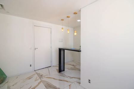 Sala  de apartamento para alugar com 2 quartos, 46m² em Vila Plana, São Paulo