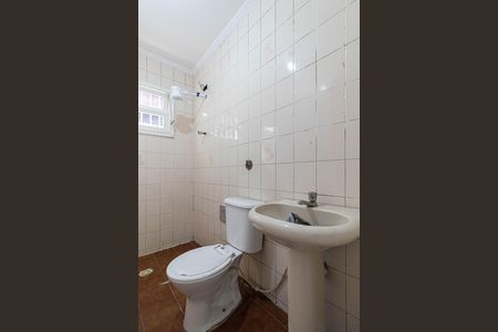 Casa para alugar com 202m², 3 quartos e 2 vagas Casa para alugar com 202m², 3 quartos e 2 vagasBanheiro