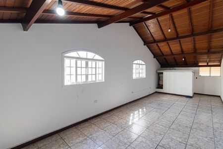 Casa para alugar com 202m², 3 quartos e 2 vagas Casa para alugar com 202m², 3 quartos e 2 vagasMezanino