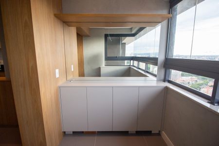 Apartamento para alugar com 55m², 1 quarto e 1 vagaVaranda da Sala 