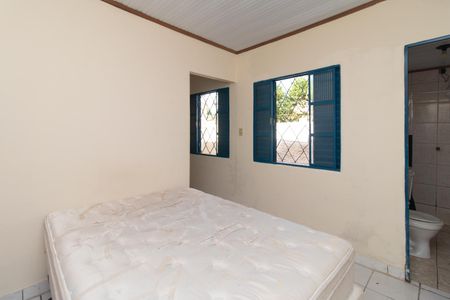 Quarto de casa para alugar com 1 quarto, 50m² em São José, Porto Alegre