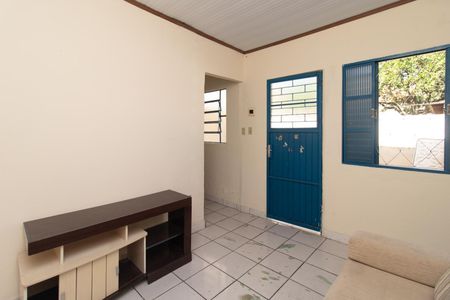 Sala de casa para alugar com 1 quarto, 50m² em São José, Porto Alegre