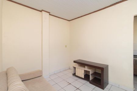Sala de casa para alugar com 1 quarto, 50m² em São José, Porto Alegre