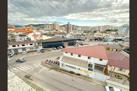 Apartamento para alugar com 87m², 2 quartos e 2 vagasVista da Suíte 1