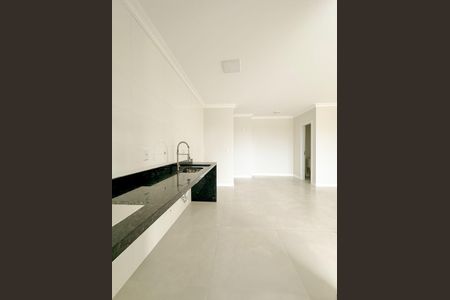 Apartamento para alugar com 87m², 2 quartos e 2 vagasCozinha