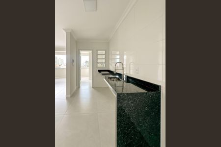 Apartamento para alugar com 87m², 2 quartos e 2 vagasCozinha