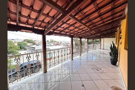 Casa para alugar com 3 quartos, 220m² em Acaiaca, Belo Horizonte