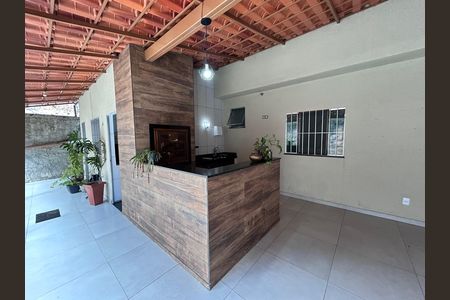 Casa para alugar com 220m², 3 quartos e 1 vaga