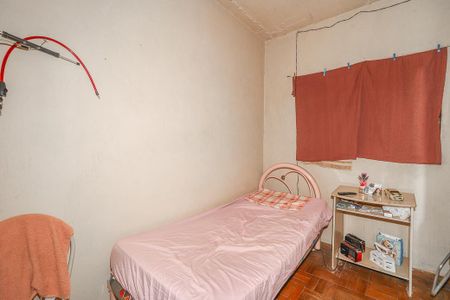 Casa à venda com 110m², 3 quartos e 2 vagasQuarto 2