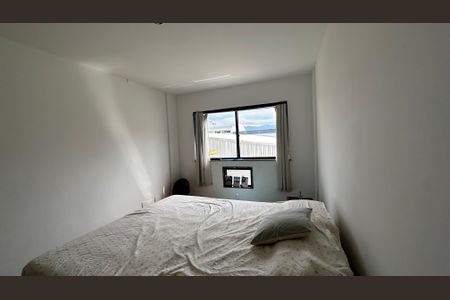 Apartamento à venda com 86m², 2 quartos e 1 vagaQuarto 2
