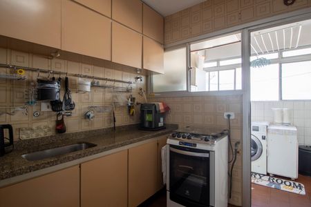 Apartamento à venda com 90m², 3 quartos e 2 vagasCozinha 