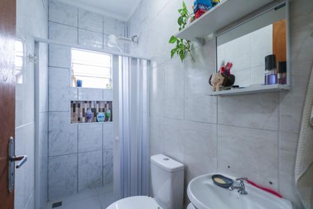 Casa à venda com 220m², 2 quartos e 1 vagaBanheiro