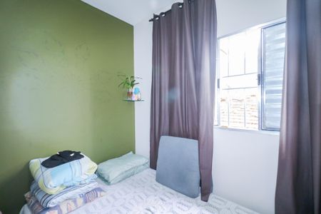 Casa à venda com 220m², 2 quartos e 1 vagaQuarto