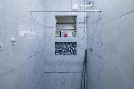 Casa à venda com 220m², 2 quartos e 1 vagaBanheiro da Suíte