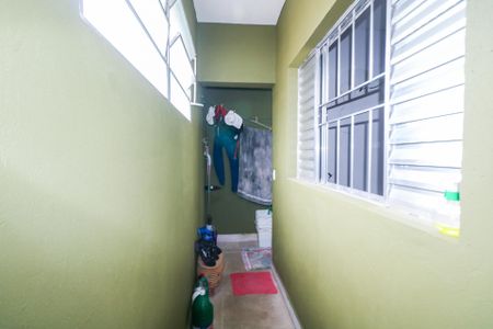 Casa à venda com 220m², 2 quartos e 1 vagaÁrea de Serviço