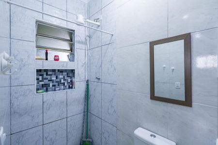 Casa à venda com 220m², 2 quartos e 1 vagaBanheiro da Suíte