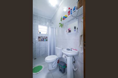 Casa à venda com 220m², 2 quartos e 1 vagaBanheiro