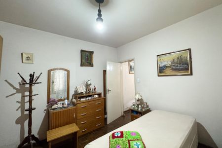 Casa à venda com 343m², 5 quartos e 4 vagasQuarto - Casa 2