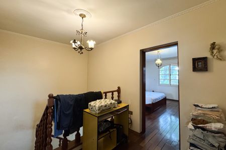 Casa à venda com 343m², 5 quartos e 4 vagasAcesso - Quartos 