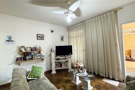 Casa à venda com 343m², 5 quartos e 4 vagasSala - Casa 2